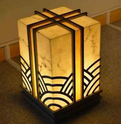 阿拉尔农场柱头灯