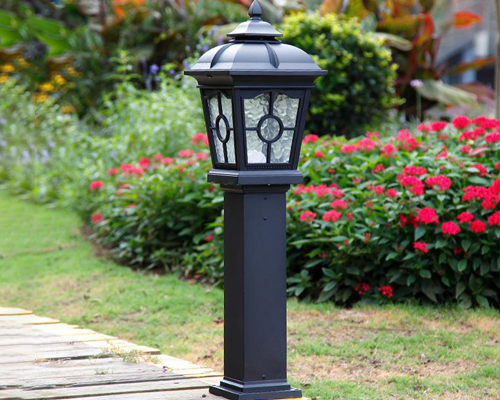 阿拉尔农场草坪灯