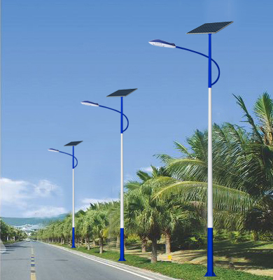 1742828246142723.jpg 阿拉尔农场太阳能路灯.jpg