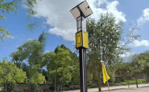 阿拉尔农场智慧路灯安装