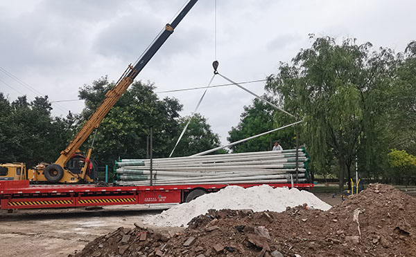 阿拉尔农场智慧路灯：提升城市管理效率的创新解决方案