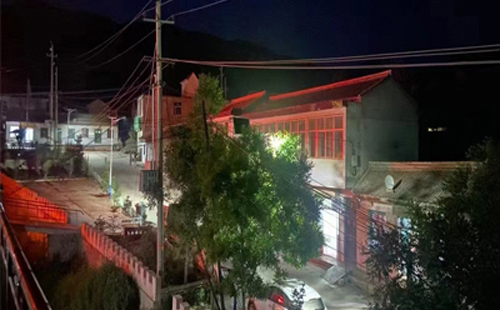 阿拉尔农场太阳能路灯防雷接地做法详解